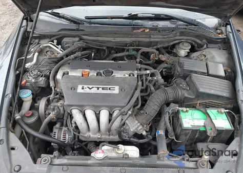 2006 Honda Accord 2.4 Se z USA, uszkodzony, nr VIN 1HGCM56346A152805